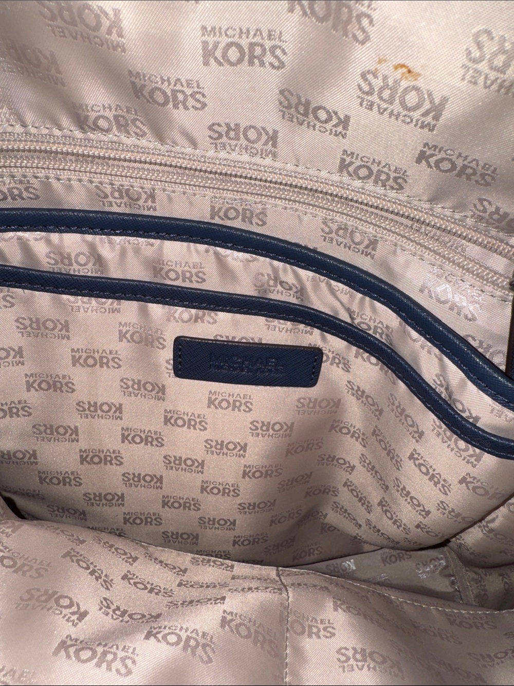 Michael Kors backpack - Picture 4 of 4